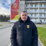 Страница перевернута, но книга не закрыта