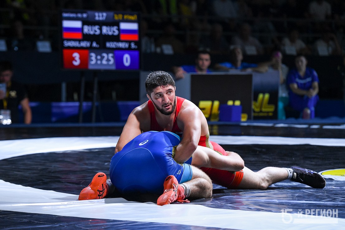 Сборная России по борьбе готовится к чемпионату мира во Владикавказе