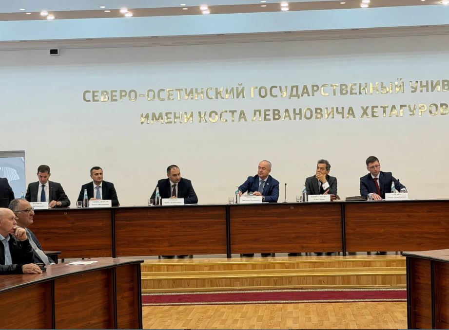Сборник стихов Коста Хетагурова издали на испанском языке